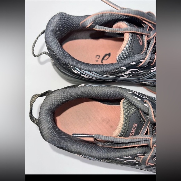 Asics Women’s Size 7.5 Gel Venture 6 Trail Running Athletic Shoes Sneakers - Picture 5 of 6